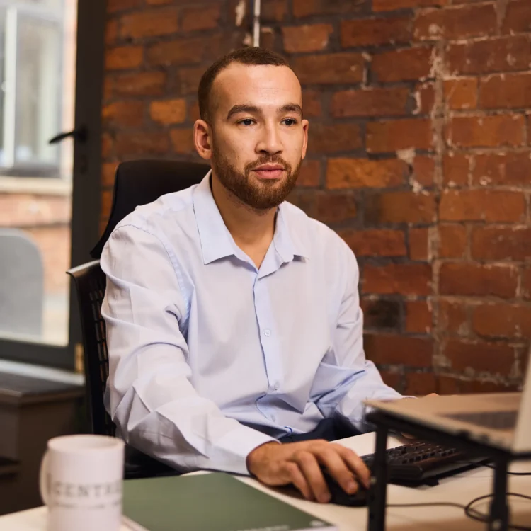 Marcus Lang-Rawlings, Legal Apprentice