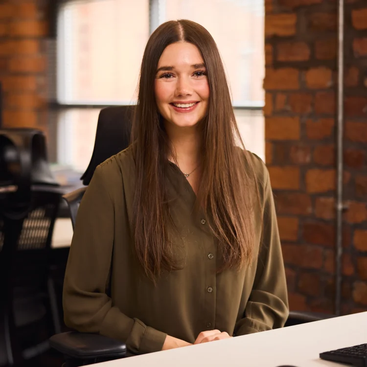 Martha Taylor, Trainee